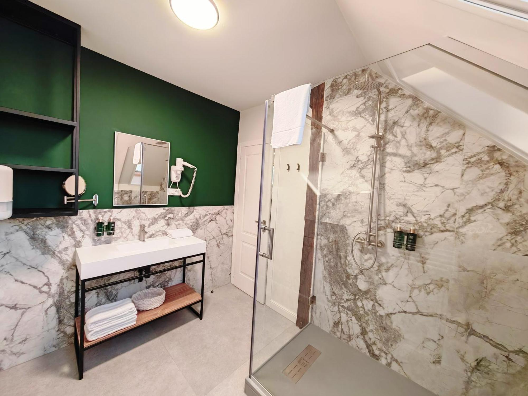 Leda Residence Oradea Eksteriør bilde