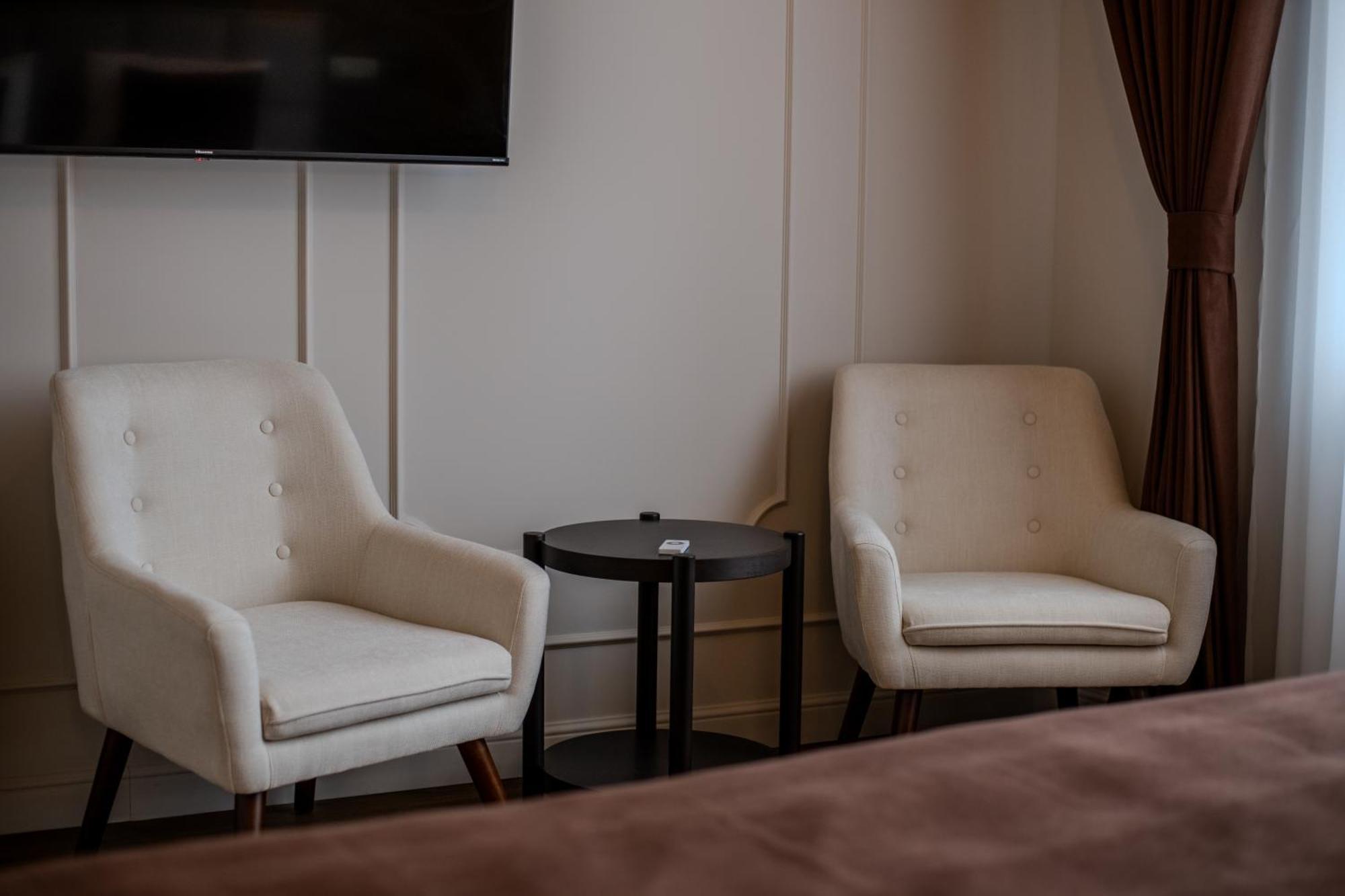 Leda Residence Oradea Eksteriør bilde